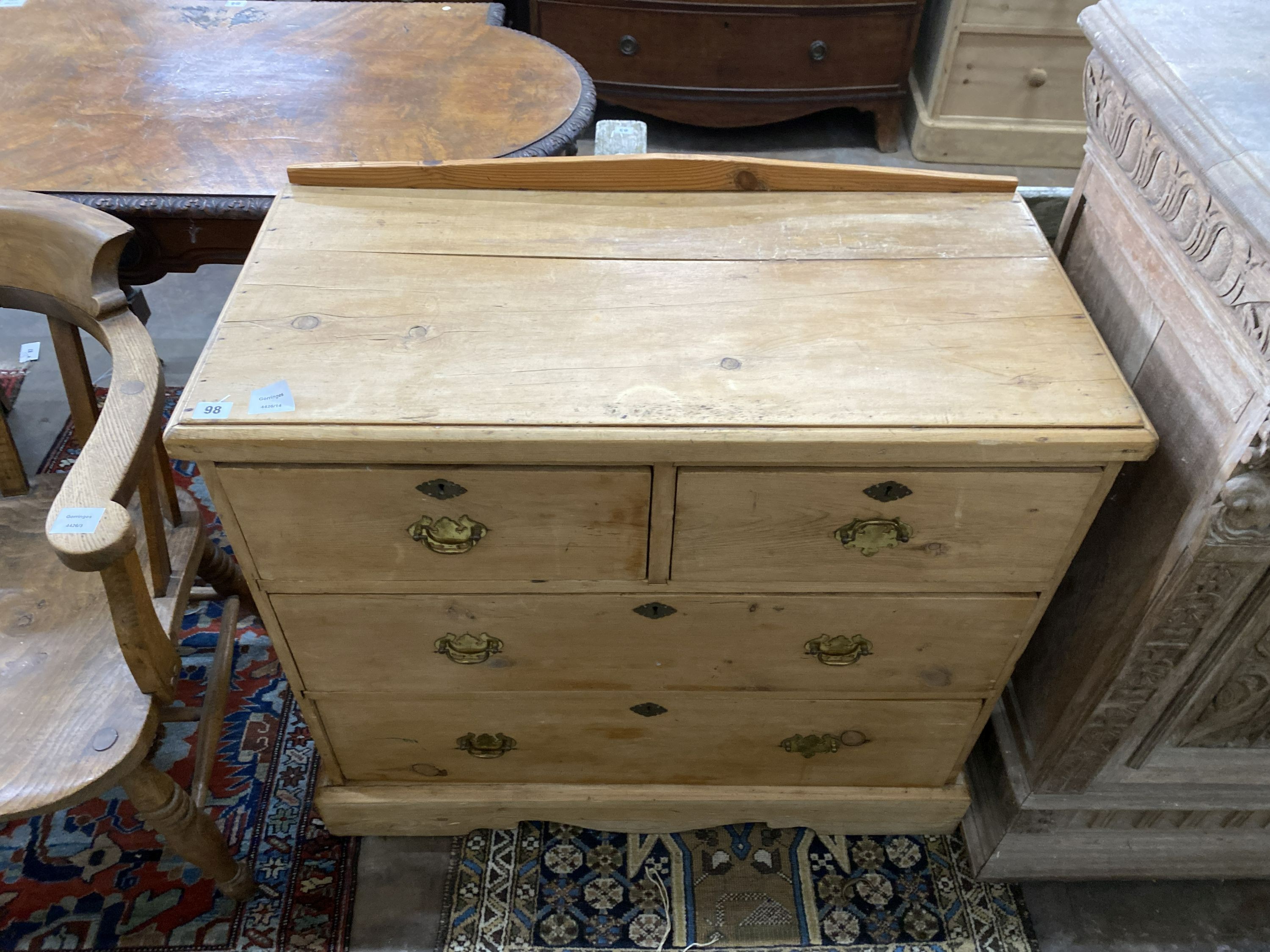 A small Victorian pine chest of four drawers, width 89cm, depth 45cm, height 85cm